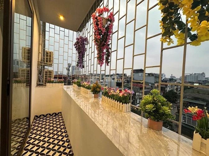 Căn Hộ CC Mặt Phố Thanh Nhàn-Sát Công Viên-DT85m2 (3Ngủ + 2Wc)-Hơn 5Tỷ