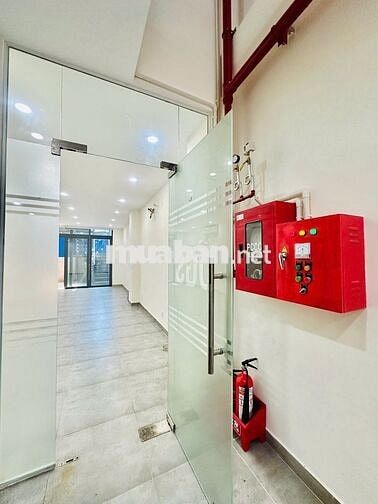 Cho thuê nhà góc hai mặt tiền 