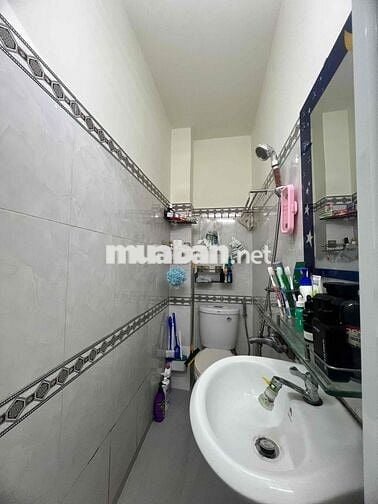 Cho thuê nhà nguyên căn Hẻm 2144 Huỳnh Tấn Phát Nhà bè