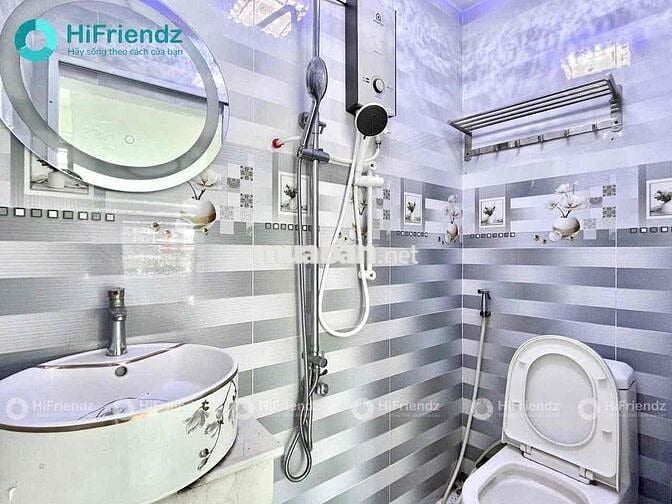Duplex ban công free phí,chỉ tính điện nước,Dương Bá Trạc chân cầu NVC