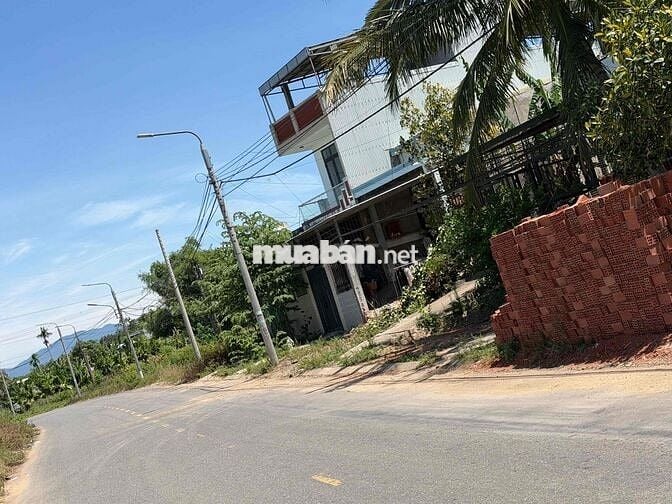 bán đất mặt tiền cầu đỏ tuý loan trục 7,5m lề 4m