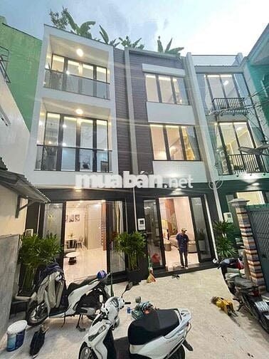 BÁN NHÀ MỚI HẺM XE HƠI ￼FULL NỘI THẤT THANG MÁY THIẾT KẾ XỊN 4PN, 3WC