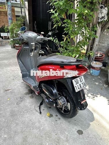 Honda Dylan 150 Đỏ Êm, zin chưa bung