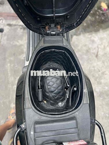 Piaggio Vespa LX 2010 Đen