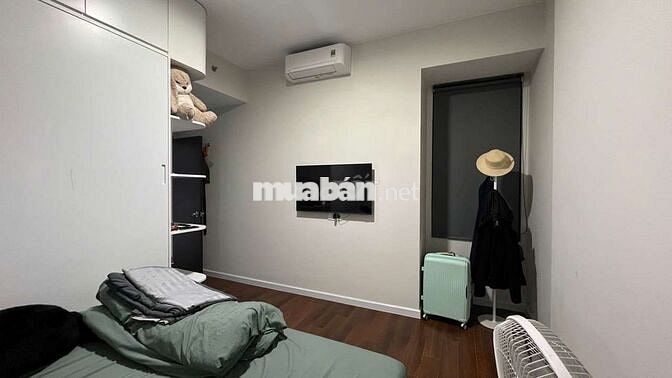 CHO THUÊ CHUNG CƯ DT 65M2 CÓ 2PN,2WC. MỚI TINH, FULL NỘI THẤT