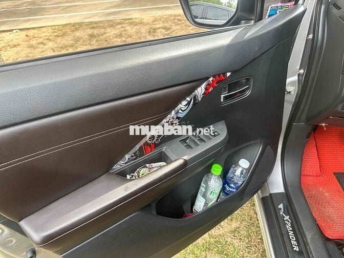Mitsubishi Xpander 12/2022 Xám bạc 7 chỗ 153000 Km