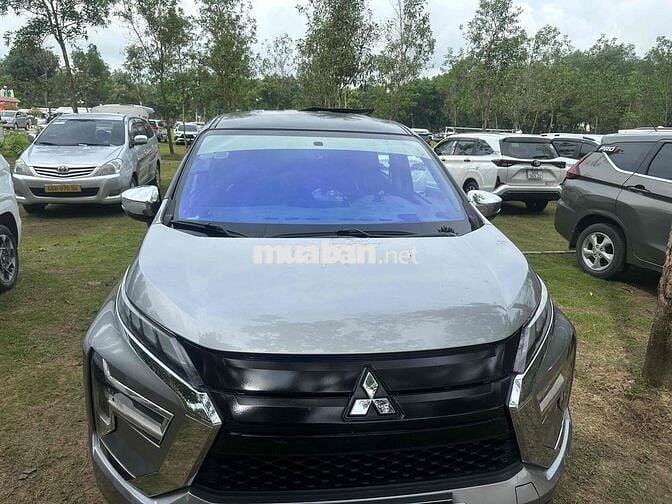 Mitsubishi Xpander 12/2022 Xám bạc 7 chỗ 153000 Km