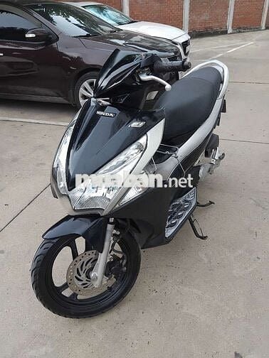 xe Honda Air Blade máy zin chất.còn mới toanh