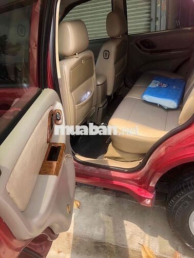 Ford Escape 2005 máy 2.3L chính chủ còn đẹp