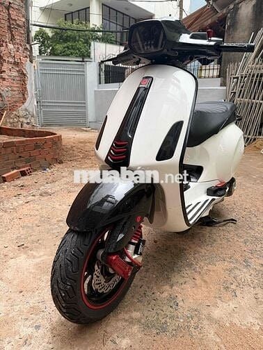 Piaggio Vespa 3v 2014 Trắng 1988 km