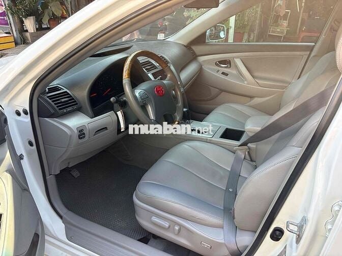 Toyota Camry LE 2007 Trắng Mỹ