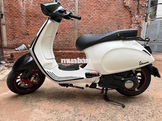 Piaggio Vespa 3v 2014 Trắng 1988 km