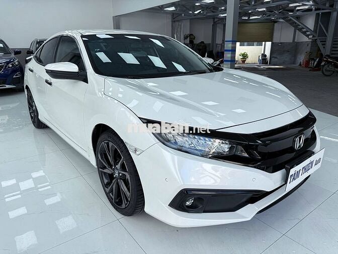 HONDA CIVIC RS 1.5 Turbo 2020 odo 17.900km