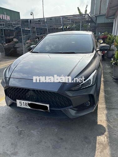 MG MG5 Luxury 2023 84.000 km Xám
