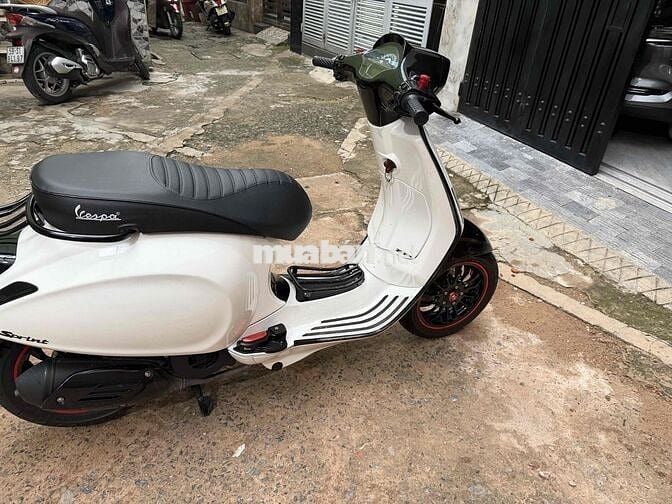 Piaggio Vespa 3v 2014 Trắng 1988 km