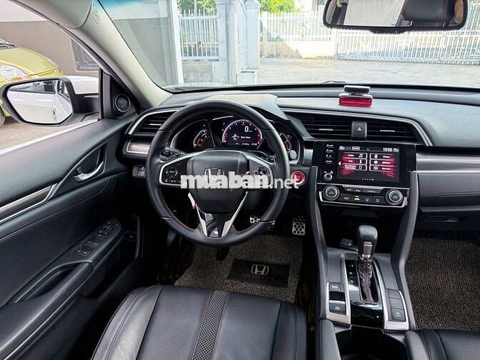 HONDA CIVIC RS 1.5 Turbo 2020 odo 17.900km