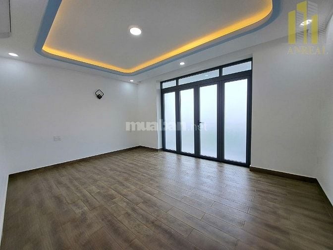Nhà Mặt Tiền Gần Trần Lựu 5x20m 3 Lầu Có Thang Máy Giá 40 Triệu