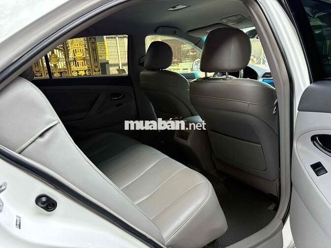 Toyota Camry LE 2007 Trắng Mỹ