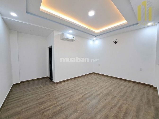 Nhà Mặt Tiền Gần Trần Lựu 5x20m 3 Lầu Có Thang Máy Giá 40 Triệu