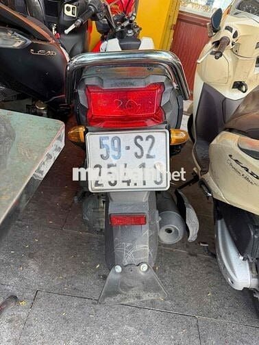 Honda Zoomer X Trắng Xăng