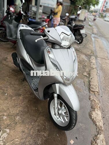 Honda Lead 2018 Bạc