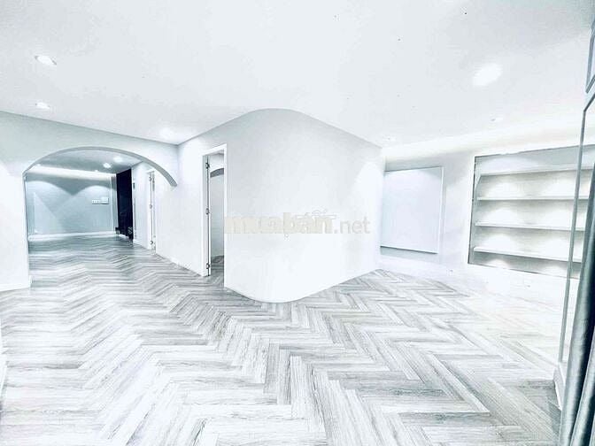 SIÊU PHẨM CHO THUÊ 435B VÕ VĂN TẦN QUẬN 3 -DT 6X18M - 4 TẦNG MỚI ĐẸP