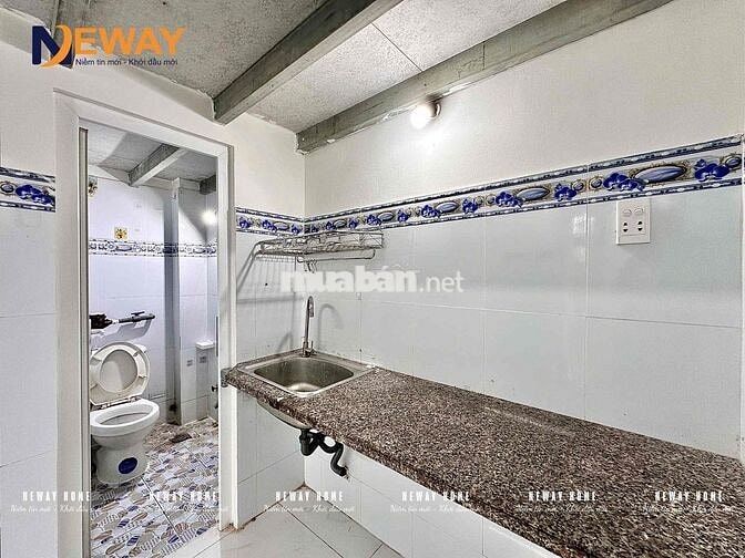 PHÒNG TRỌ MỚI XÂY CÓ GÁC NGAY TÊN LỬA - SẴN MÁY LẠNH - CÓ THANG MÁY