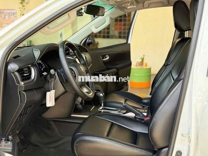 Fortuner 2.7AT(xăng,t/động)2025,12.000km(t/ lương