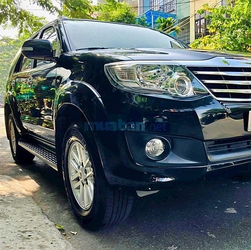 Toyota FORTUNER bản V số tự động đời cuối 2014