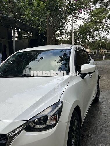 Mazda Mazda 2 Hatchback 2018 Trắng 70000 km