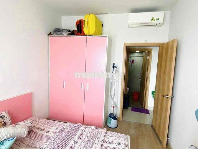 Cho thuê 2PN 1WC 63m2 khu Emerald Celadon gần full nt, giá 12tr/tháng