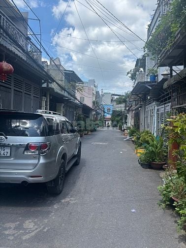 Cần bán gấp nhà phố liền kề chính chủ