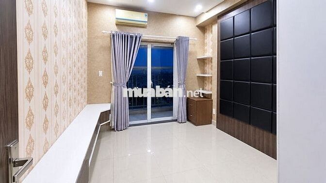 CHO THUÊ ORIENTAL PLAZA 85M2 2PN 2WC NỘI THẤT CƠ BẢN 12.5TR