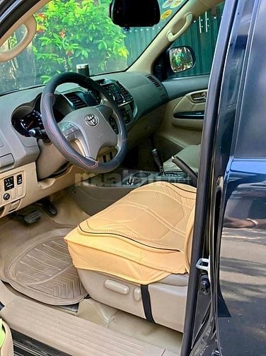 Toyota FORTUNER bản V số tự động đời cuối 2014