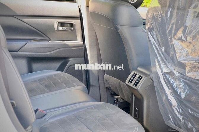 Mitsubishi Outlander 2023 Trắng 49000 km