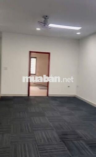 CHO THUÊ NHÀ MẶT TIỀN HỒ XUÂN HƯƠNG NGANG 10M