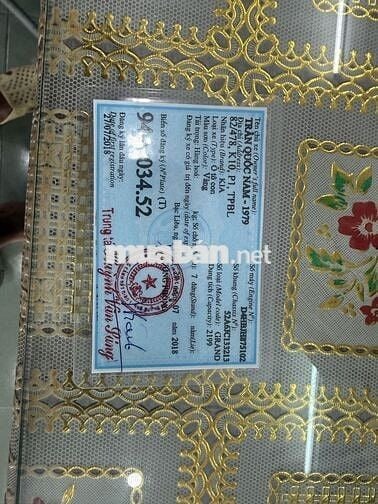 Xe gia đình cần bán