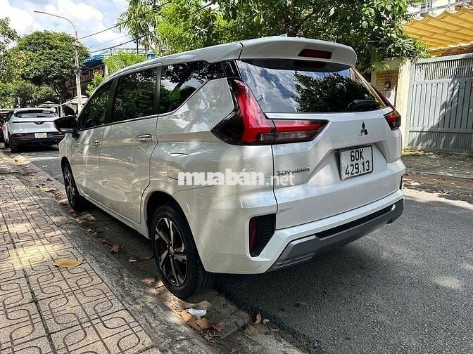 Xe gia đình Xpander Premium 2024 Trắng 43.500km