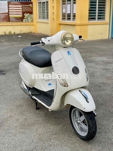 Piaggio Vespa LX 125cc ie 2011 Trắng