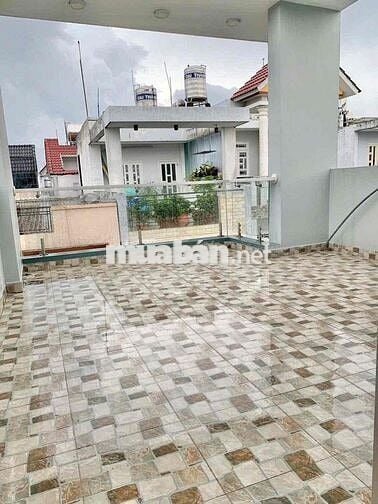 NHÀ 4 TẦNG 4Pn ngay LÊ VĂN QUỚI