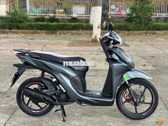 Honda Vision phiên bản bánh lớn Xám 11000 km