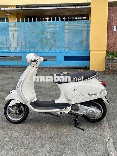 Piaggio Vespa LX 125cc ie 2011 Trắng