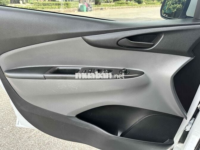 VinFast Fadil Tiêu chuẩn 2022 Trắng 90000 km
