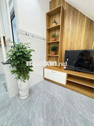QUÁ RẺ CHO MỘT TỔ ẤM,CHỈ NHỈNH 2TỶ 
CÓ NGAY NHÀ HƯƠNG LỘ2!CÓ 1_0_2