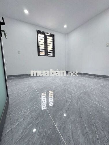 QUÁ RẺ CHO MỘT TỔ ẤM,CHỈ NHỈNH 2TỶ 
CÓ NGAY NHÀ HƯƠNG LỘ2!CÓ 1_0_2