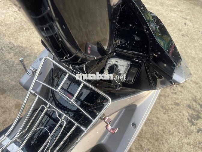 Honda Air Blade 125 Xám 19537 km