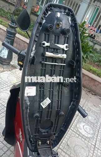 SYM Elegant 50cc 2023 Đỏ Đen Xăng E10