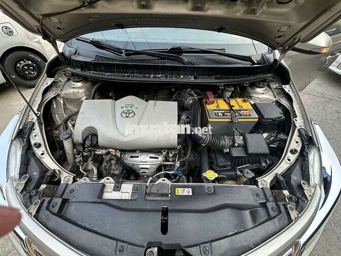 Toyota Vios E 2017 Số sàn Vàng cát