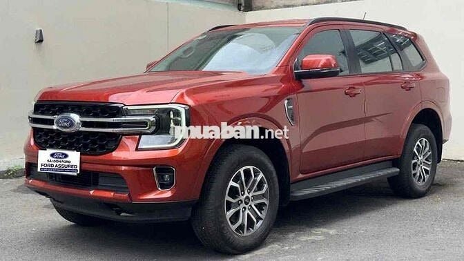 Ford Everest Ambient AT 2022 Đỏ 42.000 km