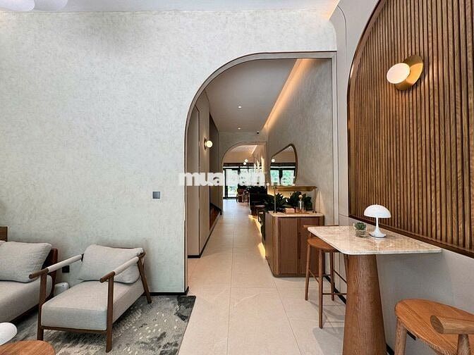 Cho thuê văn phòng Artisan Park Bình Dương, 95m2 bàn giao thô